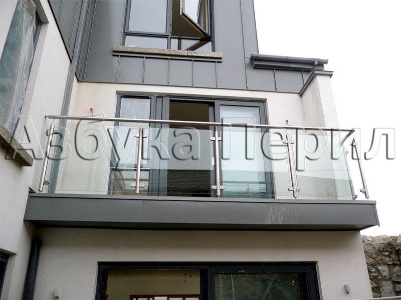 balcony_21.jpg