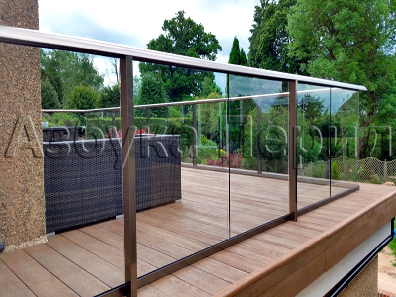balcony_16.jpg