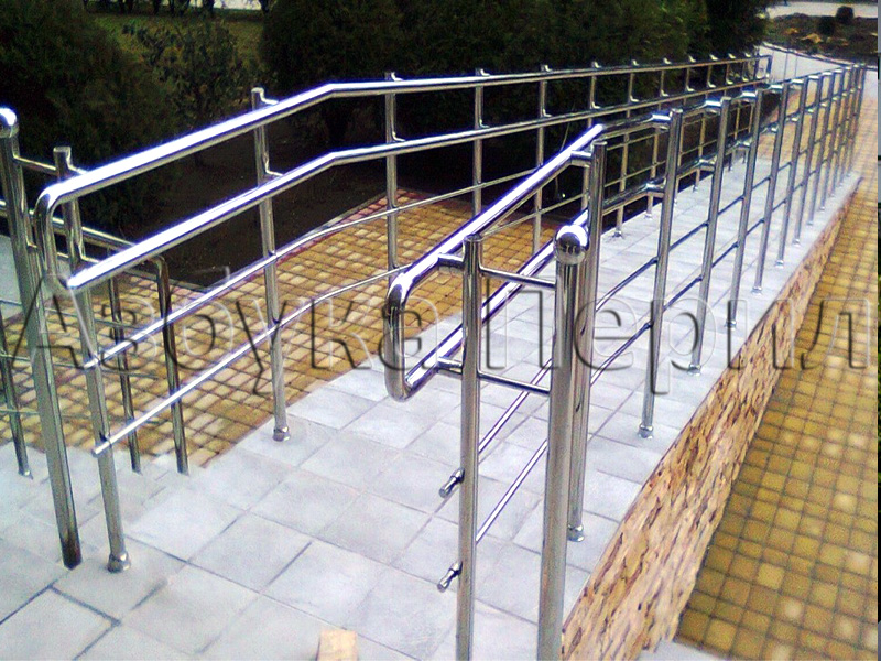 pandus_09.jpg pandus_09.jpg
